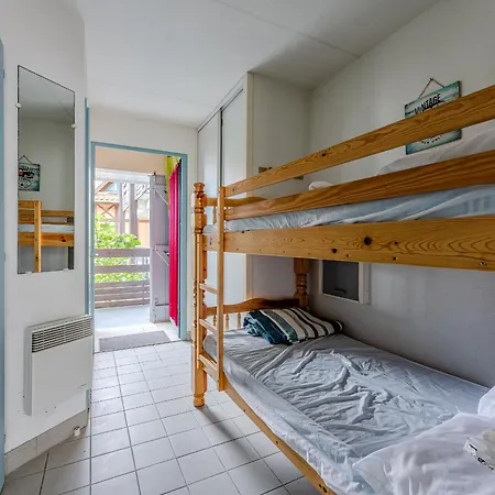 דירה T2 Proche Avec Terrasse Et Parking - - Fr-1-521-125 *