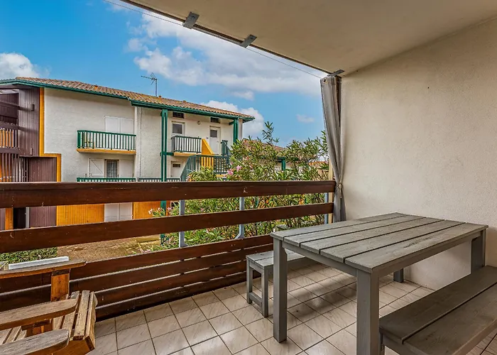 T2 Proche Avec Terrasse Et Parking - - Fr-1-521-125 Appartement